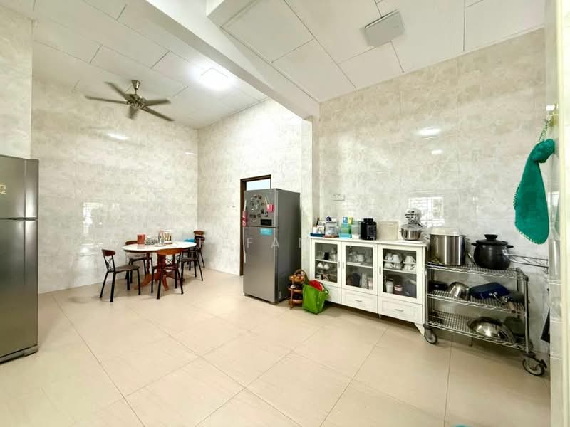 Bungalow for Sale in Taman Melodies (Johor Bahru) - Stefan Yu - Kitchen - PropertyGuru.com.my