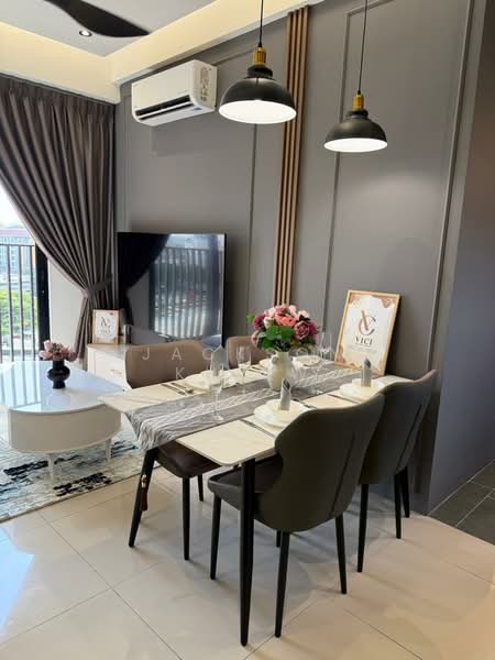 Servis Apartment untuk Disewa di Piccadilly - Jackson Khiew - Dining Room - PropertyGuru.com.my