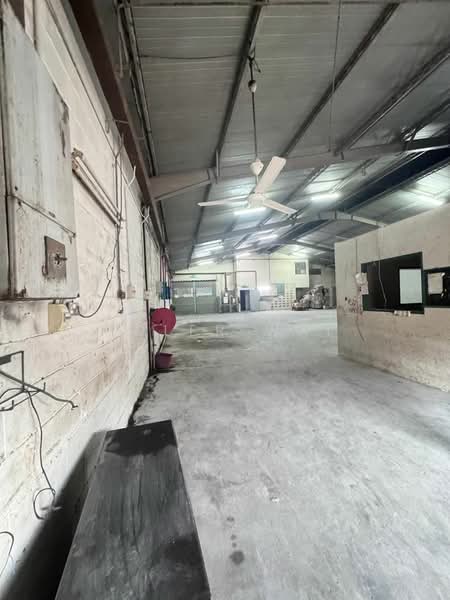 Warehouse for Rent in Mak Mandin (Butterworth) - Edler Wai - Interior - PropertyGuru.com.my