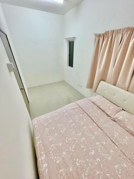Cluster House for Sale in Sepang (Selangor) - Mohd Aizat Saiful Bahri - Bedroom - PropertyGuru.com.my