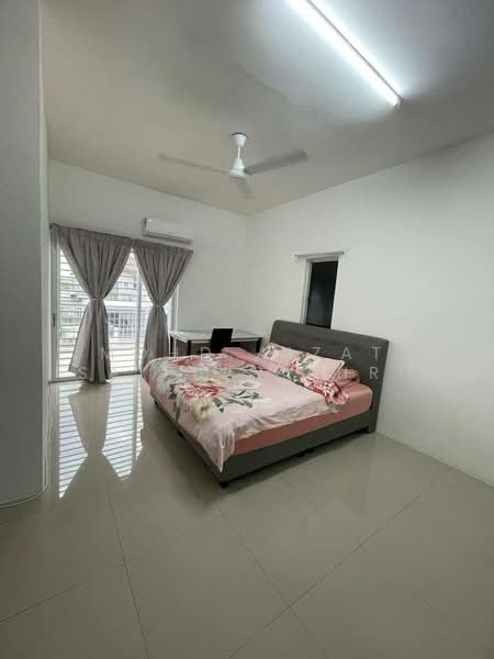 Cluster House for Sale in Sepang (Selangor) - Mohd Aizat Saiful Bahri - Bedroom - PropertyGuru.com.my