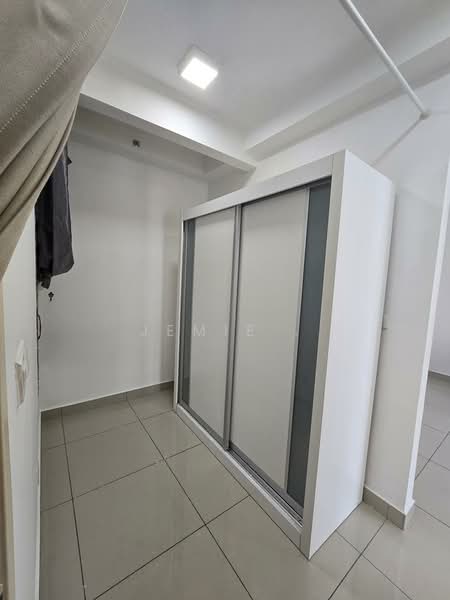 Apartment for Sale at Austin Suites (Permata Austin) - Jemie . - Interior - PropertyGuru.com.my