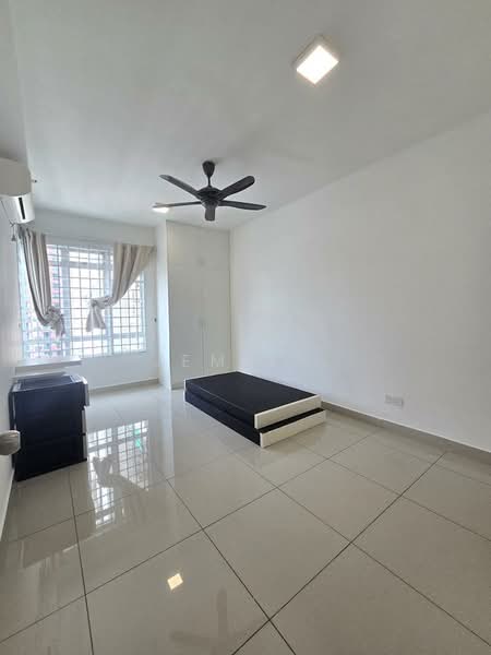 Apartment for Sale at Austin Suites (Permata Austin) - Jemie . - Bedroom - PropertyGuru.com.my