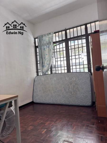 Apartment for Sale at Taman Sri Bunga - Edwin Ng - Bedroom - PropertyGuru.com.my