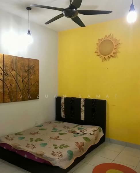 Semi-Detached House for Sale in Bandar Puncak Alam (Puncak Alam) - Sazuan Samat - Bedroom - PropertyGuru.com.my