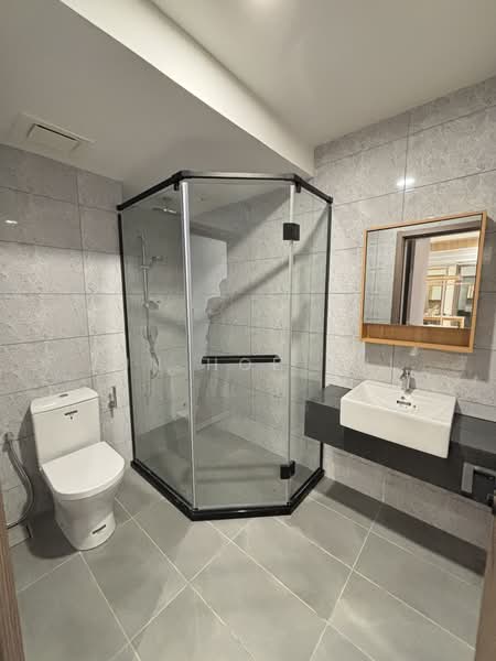 Condominium for Rent at Jesselton Twin Towers - Jun Hoe Hui - Bathroom - PropertyGuru.com.my