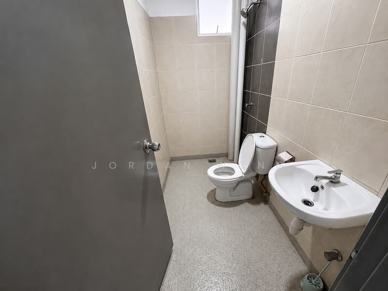 Kondominium untuk Disewa di Meru Heights Residences @ Scientex Meru - Jordan Wong - Bathroom - PropertyGuru.com.my