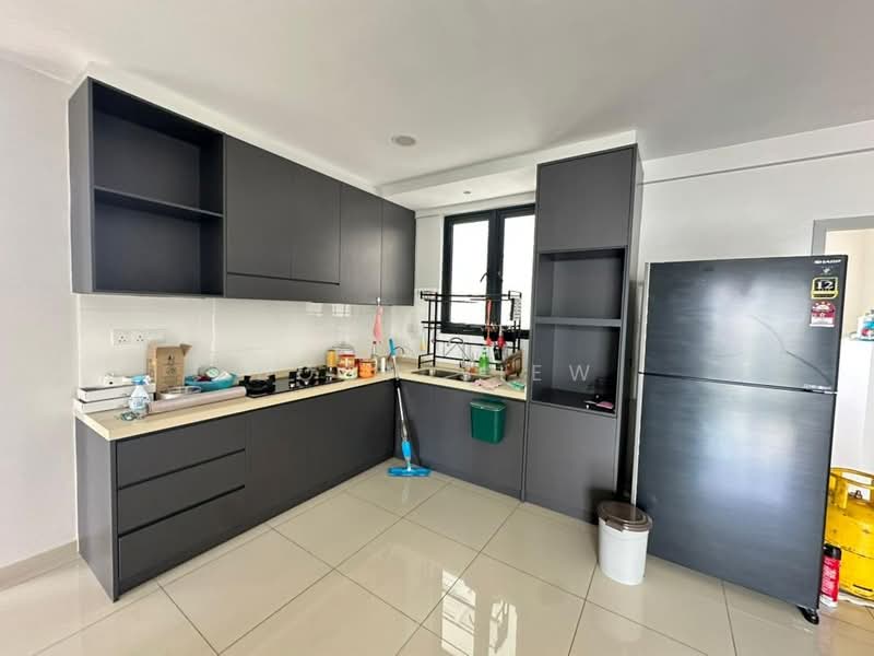 Kondominium untuk Dijual di Golden Triangle 2 - Boon Siew - Kitchen - PropertyGuru.com.my