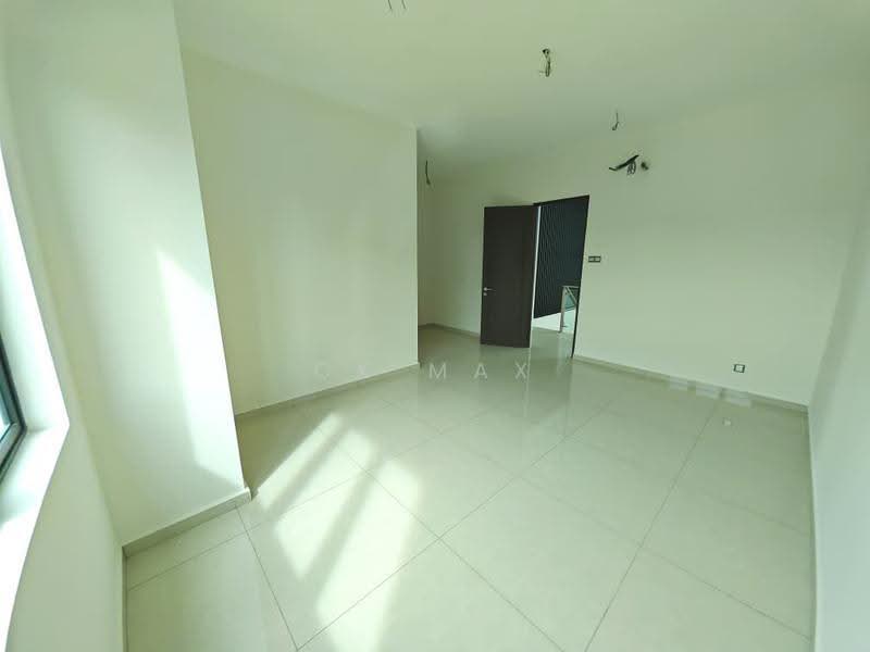 Semi-Detached House for Sale in Taman Chateau (Ipoh) - Ck Max - PropertyGuru.com.my