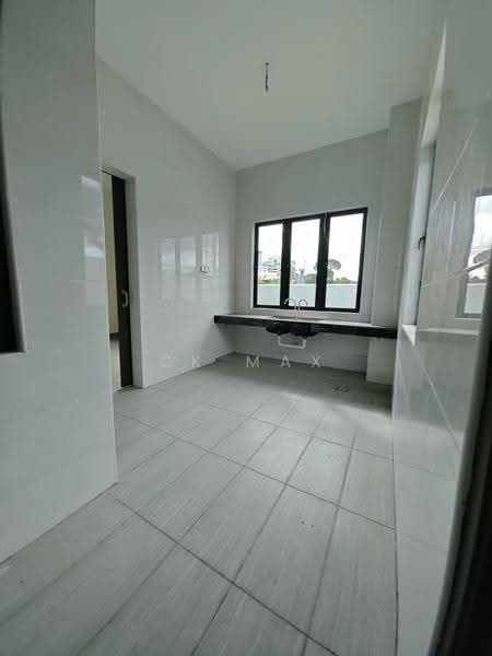 Semi-Detached House for Sale in Taman Chateau (Ipoh) - Ck Max - PropertyGuru.com.my