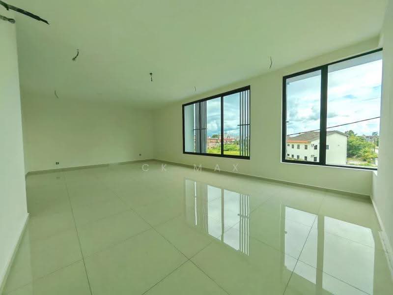 Semi-Detached House for Sale in Taman Chateau (Ipoh) - Ck Max - PropertyGuru.com.my