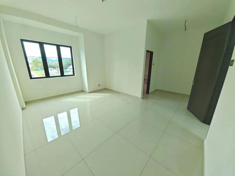 Semi-Detached House for Sale in Taman Chateau (Ipoh) - Ck Max - PropertyGuru.com.my