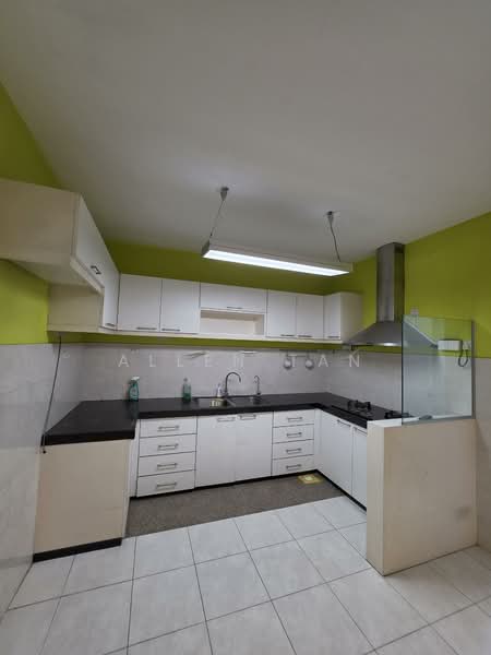 Kondominium untuk Dijual di Sterling - Allen Tan - Kitchen - PropertyGuru.com.my