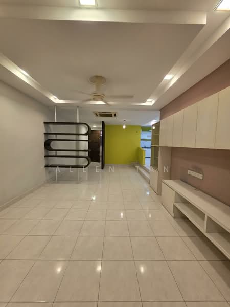Kondominium untuk Dijual di Sterling - Allen Tan - Living Room - PropertyGuru.com.my