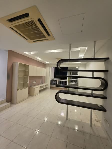 Kondominium untuk Dijual di Sterling - Allen Tan - Living Room - PropertyGuru.com.my