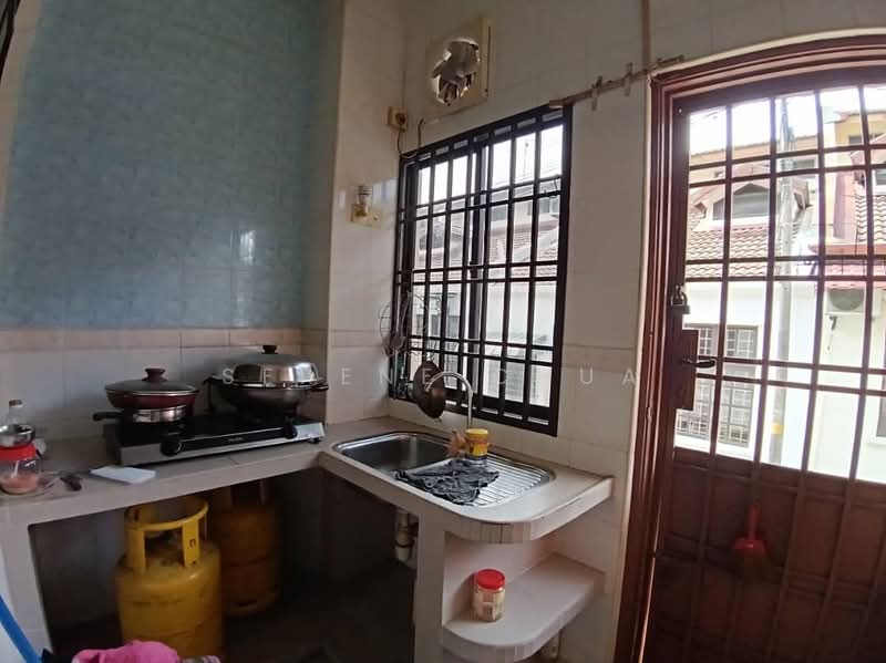 1-storey Terraced House for Sale in Taman Molek (Johor Bahru) - Serene Chua - PropertyGuru.com.my