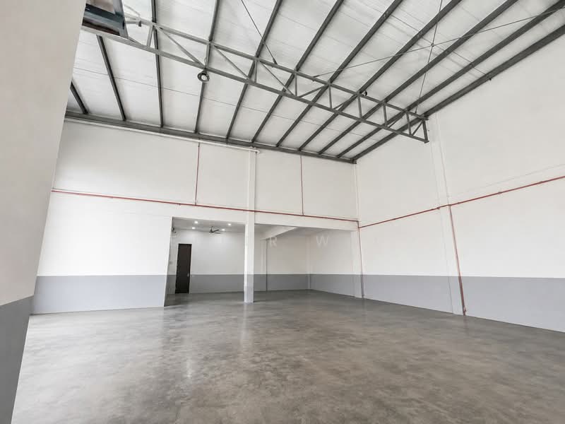 Semi-D Factory for Sale in Taman Perindustrian Bukit Minyak (Bukit Minyak) - Edler Wai - Interior - PropertyGuru.com.my