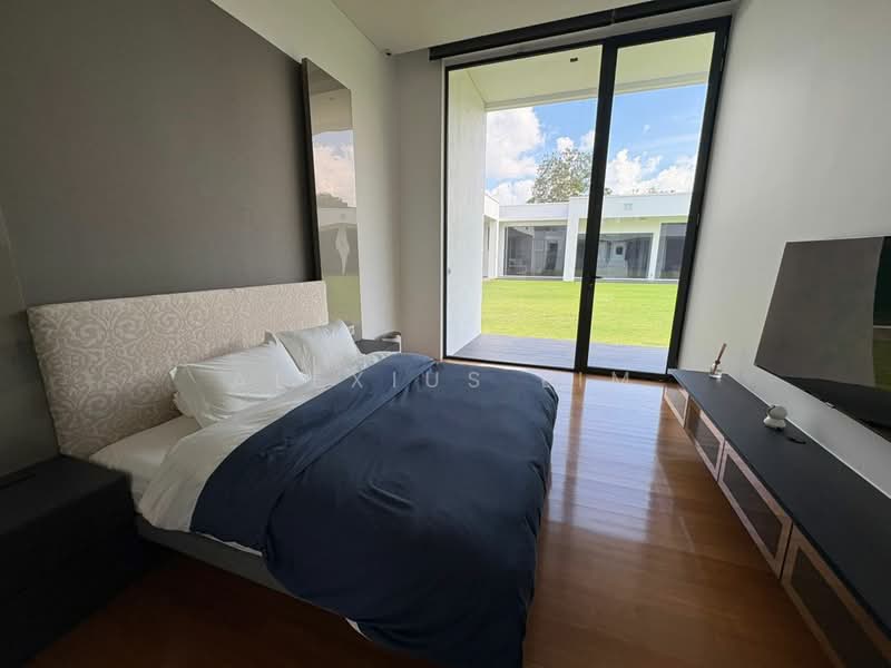 Rumah Banglo untuk Dijual di Leisure Farm (Gelang Patah) - Alexius Lim - Bedroom - PropertyGuru.com.my