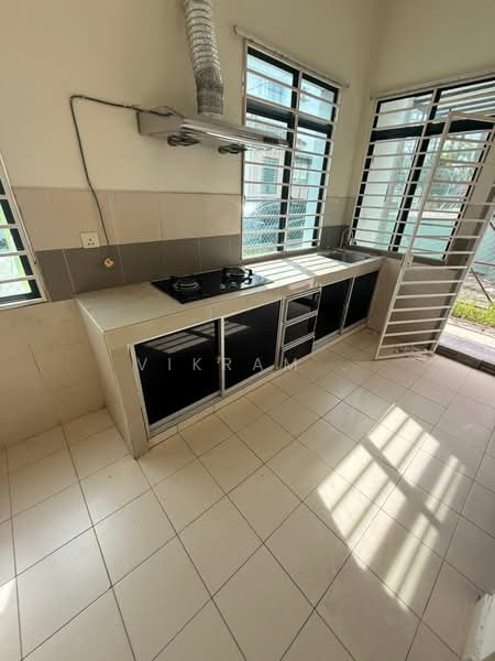 2-storey Terraced House for Sale in Saujana Rawang (Rawang) - Vikram . - Kitchen - PropertyGuru.com.my
