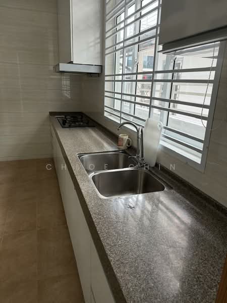 Cluster House for Rent in Austin Heights (Tebrau) - Chloe Chin - Kitchen - PropertyGuru.com.my