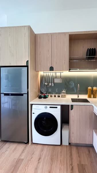 Service Residence for Rent at The Meg - Andrew Chong - Kitchen - PropertyGuru.com.my