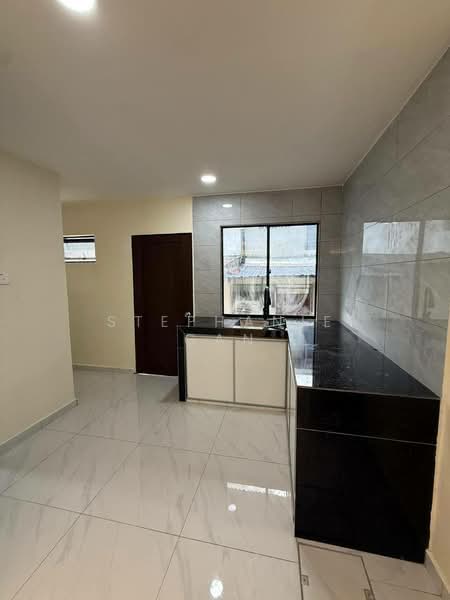 2-storey Terraced House for Sale in Permas Jaya (Johor Bahru) - Stephanie Gan - Kitchen - PropertyGuru.com.my