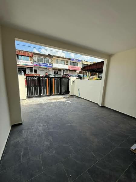 2-storey Terraced House for Sale in Permas Jaya (Johor Bahru) - Stephanie Gan - Entrance - PropertyGuru.com.my