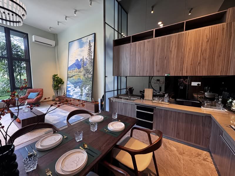 Cluster House for Sale in Forest City (Gelang Patah) - Elaine Ng - Dining Room - PropertyGuru.com.my