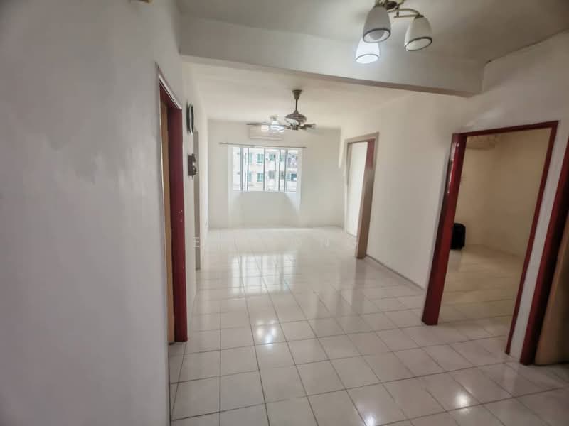 Pangsapuri untuk Dijual di Sri Impian Apartment - Eve Ong - Living Room - PropertyGuru.com.my