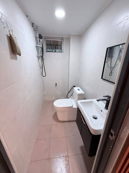 Flat for Sale at Inai - Noor Hidayah Mohamad Noor - Bathroom - PropertyGuru.com.my