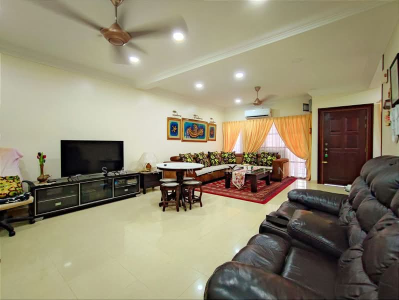 2-storey Terraced House for Sale in Bukit Jelutong (Shah Alam) - Sa'a Nordin - PropertyGuru.com.my