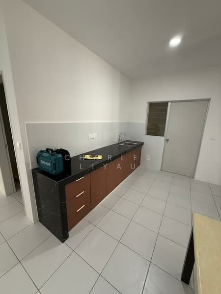Kondominium untuk Disewa di Residensi Sateria - Charles Liyau - PropertyGuru.com.my