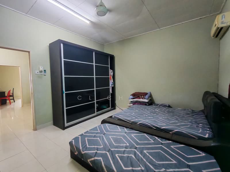 Rumah Teres 2 Tingkat untuk Dijual di Bandar Parklands (Klang) - CL Chew - Bedroom - PropertyGuru.com.my