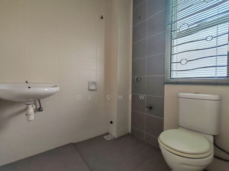 Rumah Teres 2 Tingkat untuk Dijual di Bandar Parklands (Klang) - CL Chew - Bathroom - PropertyGuru.com.my