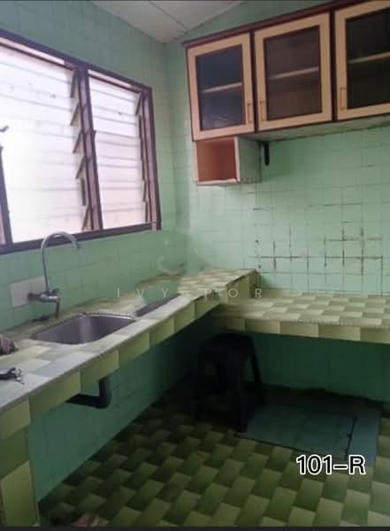 1-storey Terraced House for Sale in Kampung Batu Belah (Klang) - Ivy Por - Kitchen - PropertyGuru.com.my
