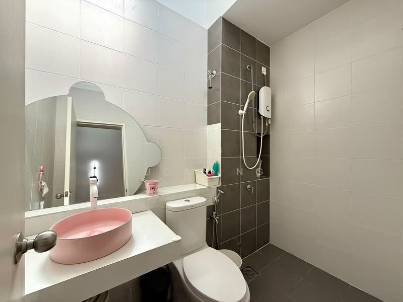 Rumah Teres 2 Tingkat untuk Dijual di Setia Alam (Selangor) - Lucas Ng - Bathroom - PropertyGuru.com.my