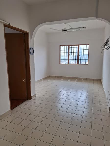 Pangsapuri untuk Dijual di Prisma Perdana - Keith Chan - Living Room - PropertyGuru.com.my