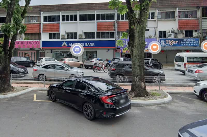 Shop for Rent in Taman Putra (Ampang) - Peter Tan - Exterior - PropertyGuru.com.my