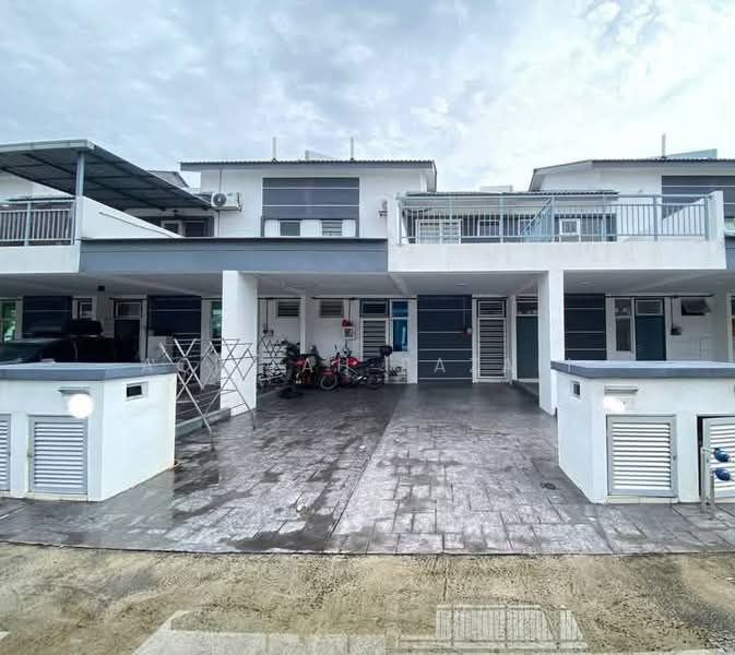 Townhouse for Sale in Dengkil (Selangor) - Aqillah Razali - Exterior - PropertyGuru.com.my
