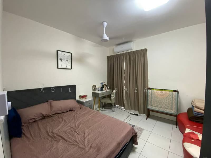 Townhouse for Sale in Dengkil (Selangor) - Aqillah Razali - Bedroom - PropertyGuru.com.my