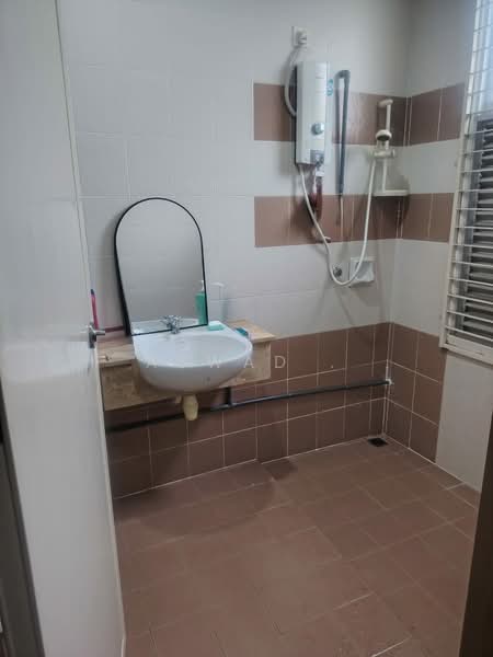 Rumah Banglo untuk Dijual di Bertam Perdana 2 (Kepala Batas) - Aswad . - Bathroom - PropertyGuru.com.my