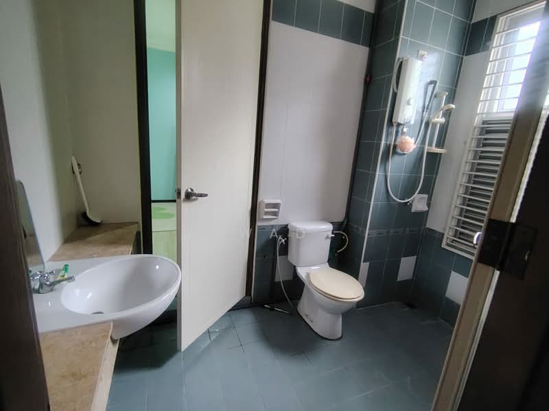 Rumah Banglo untuk Dijual di Bertam Perdana 2 (Kepala Batas) - Aswad . - Bathroom - PropertyGuru.com.my