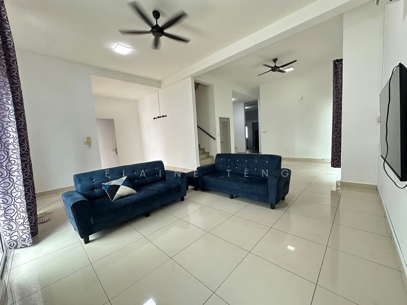 Rumah Berkembar untuk Disewa di Canary Garden (Klang) - Elaine Teng - Living Room - PropertyGuru.com.my