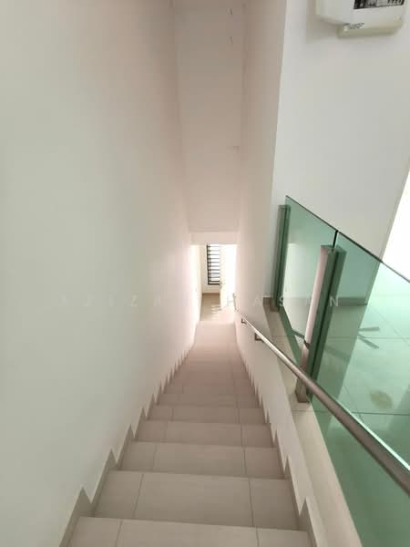 Terraced House for Sale in Bandar Sri Sendayan (Negeri Sembilan) - Azizah Hasan - PropertyGuru.com.my