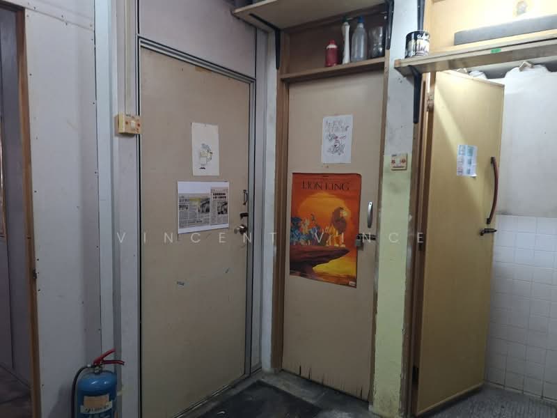 Shop for Rent in Taman Universiti Indah (Seri Kembangan) - Vincent Vince - Interior - PropertyGuru.com.my