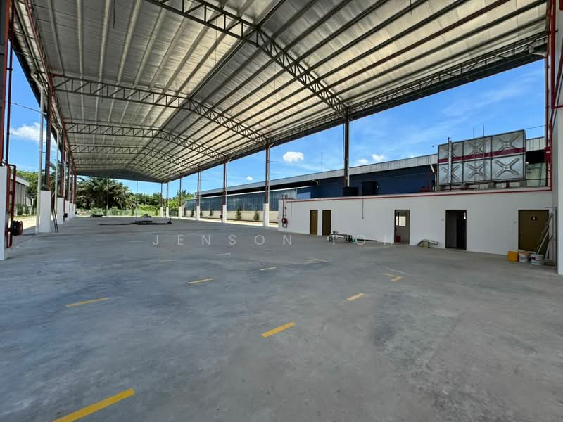 Factory for Rent in Rawang (Selangor) - Jenson Toh - Exterior - PropertyGuru.com.my