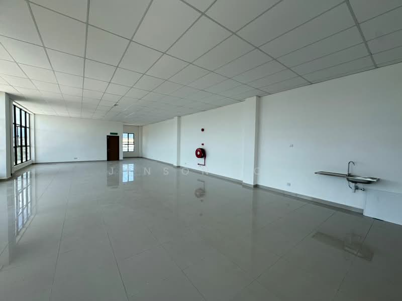 Factory for Rent in Rawang (Selangor) - Jenson Toh - Interior - PropertyGuru.com.my