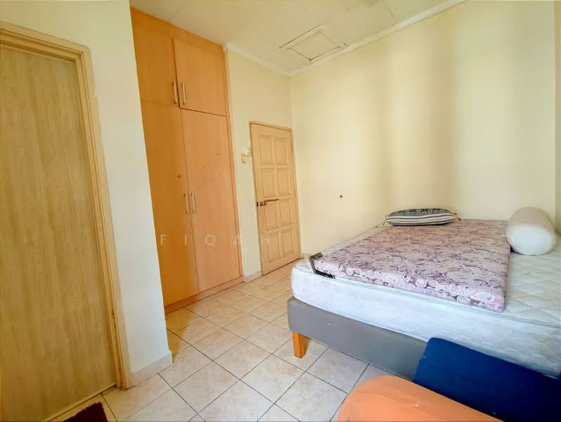 2-storey Terraced House for Sale in Bukit Jelutong (Shah Alam) - Afiqah zaidi - PropertyGuru.com.my