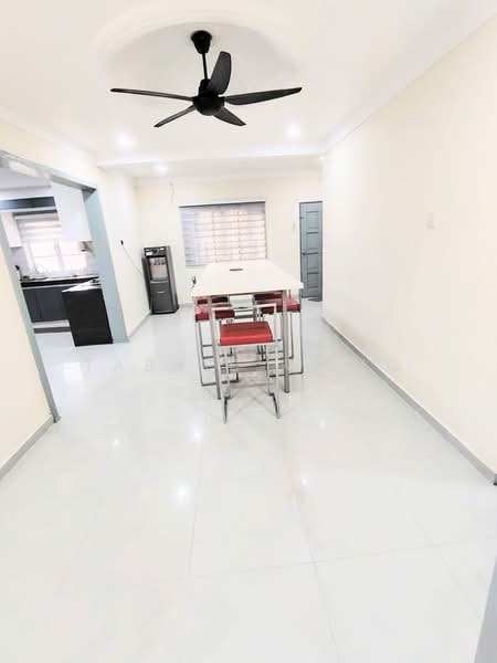 2-storey Terraced House for Sale in Bandar Putera (Klang) - Tabris Wong - Dining Room - PropertyGuru.com.my