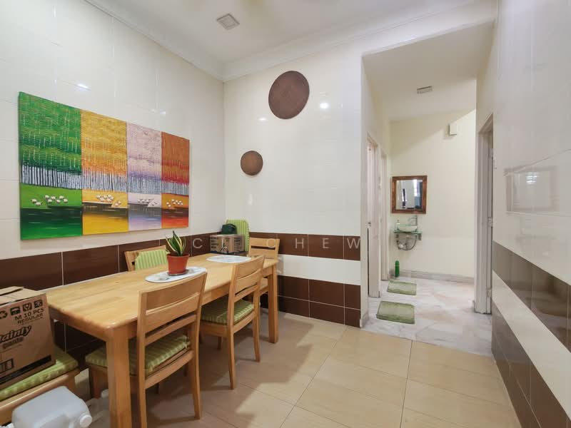 Rumah Teres 1 Tingkat untuk Dijual di Taman Sentosa (Klang) - CL Chew - Dining Room - PropertyGuru.com.my